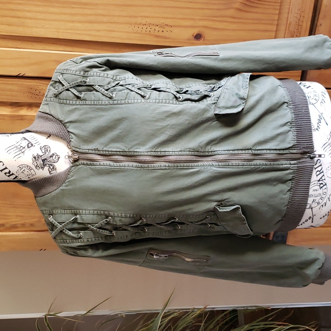 Mur Mur Jacket